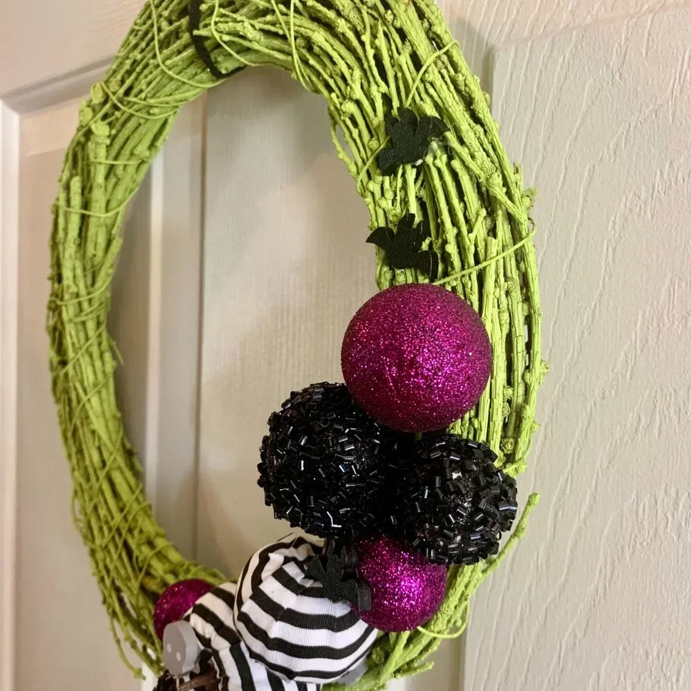 Black and White Pumpkins with Skulls & Bats - Lime Green Happy Halloween Wreath